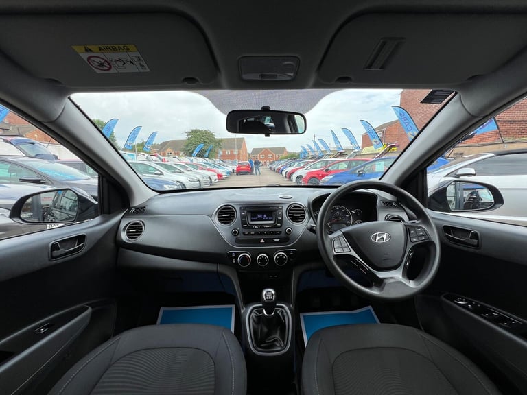 2017 Hyundai i10 1.0 SE Euro 6 5dr HATCHBACK Petrol Manual