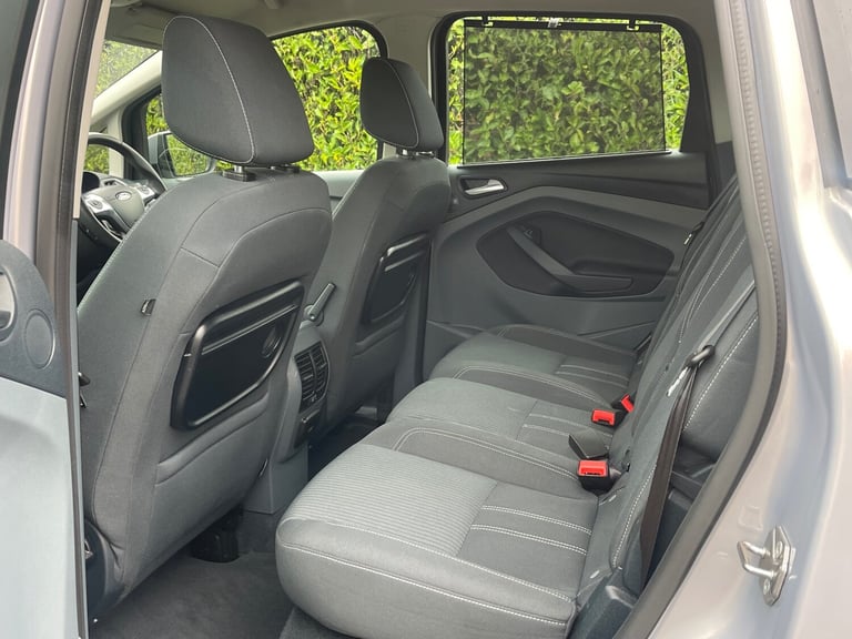 Ford C-Max Titanium 1.6TI 125BHP in Stunning Silver Metallic with Unmarked Cloth