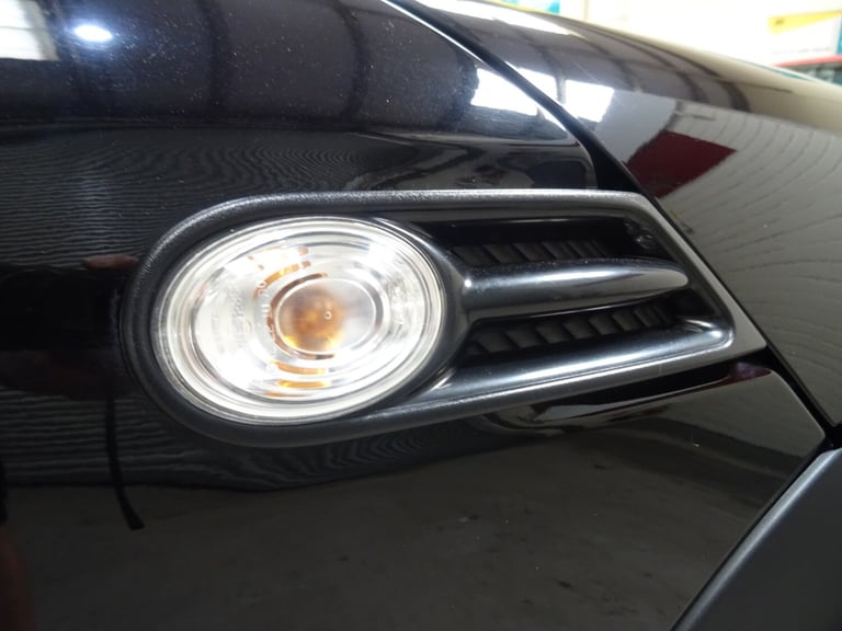 Mini Convertible 1.6 Cooper 2dr Automatic **LOW MILEAGE*ONLY 26000 MILES**