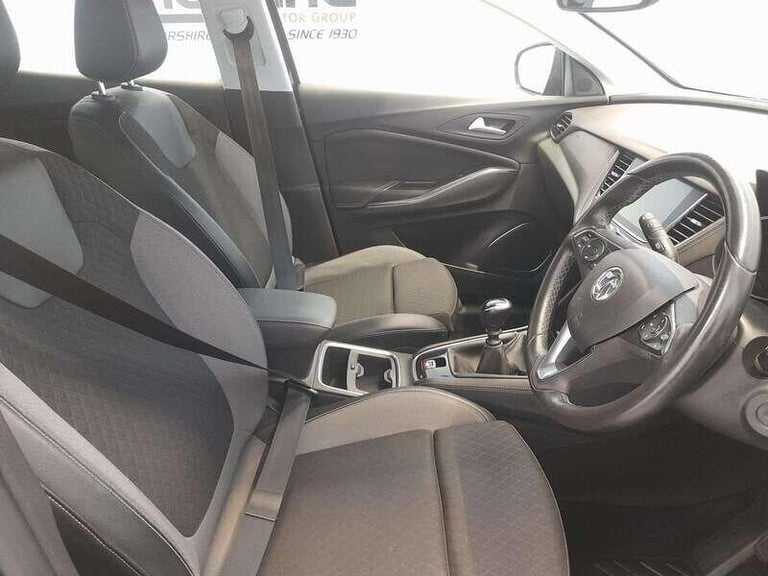 2019 Vauxhall Grandland X 1.2 Turbo GPF Sport Nav SUV 5dr HATCHBACK Petrol Manual