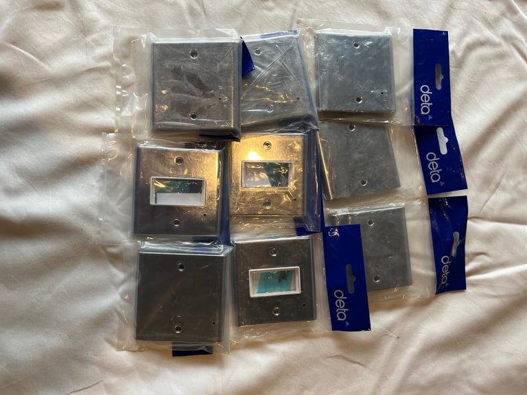 image for Deta Polished Chrome Blank Plates & Modular Plates X9