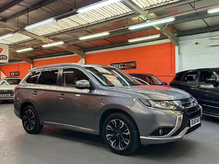  Mitsubishi Outlander 2.0h 12kWh GX5h CVT 4WD Euro 6 (s/s) 5dr Petrol/Electric Hybrid Automatic