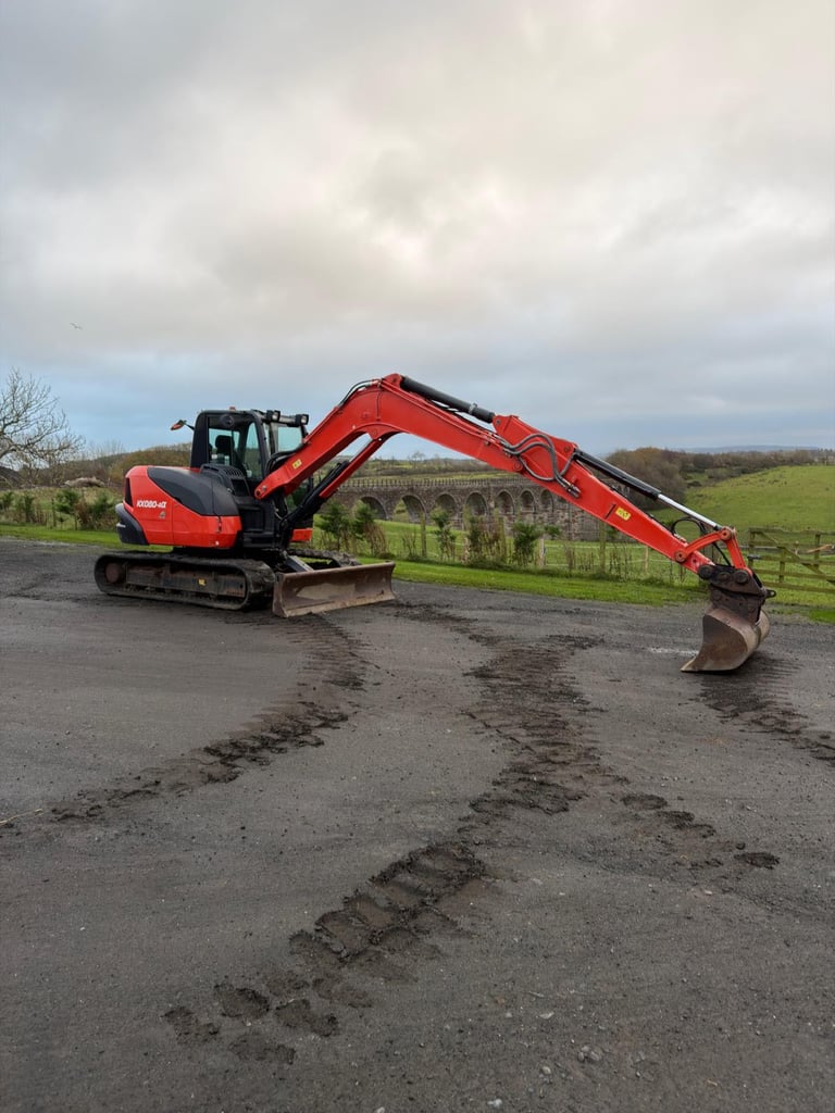 Kubota KX080-4