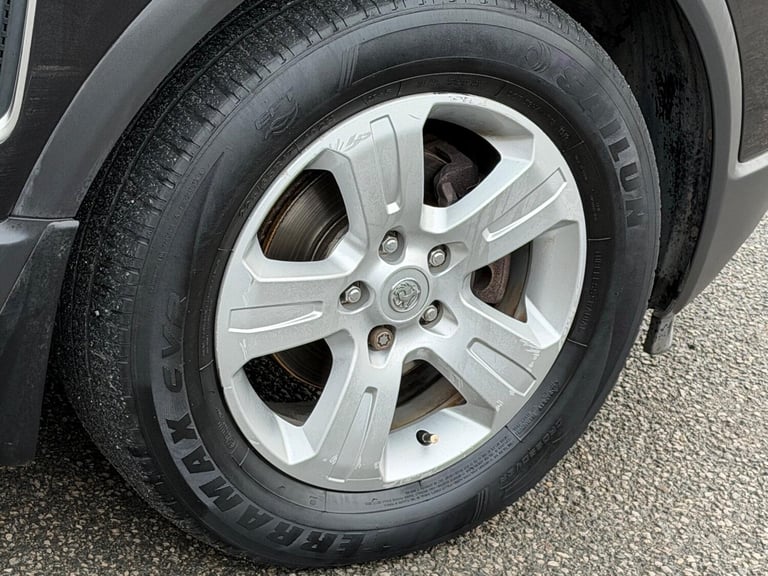 2015 Vauxhall Antara 2.2 CDTi Exclusiv 2WD Euro 5 (s/s) 5dr HATCHBACK Diesel Manual