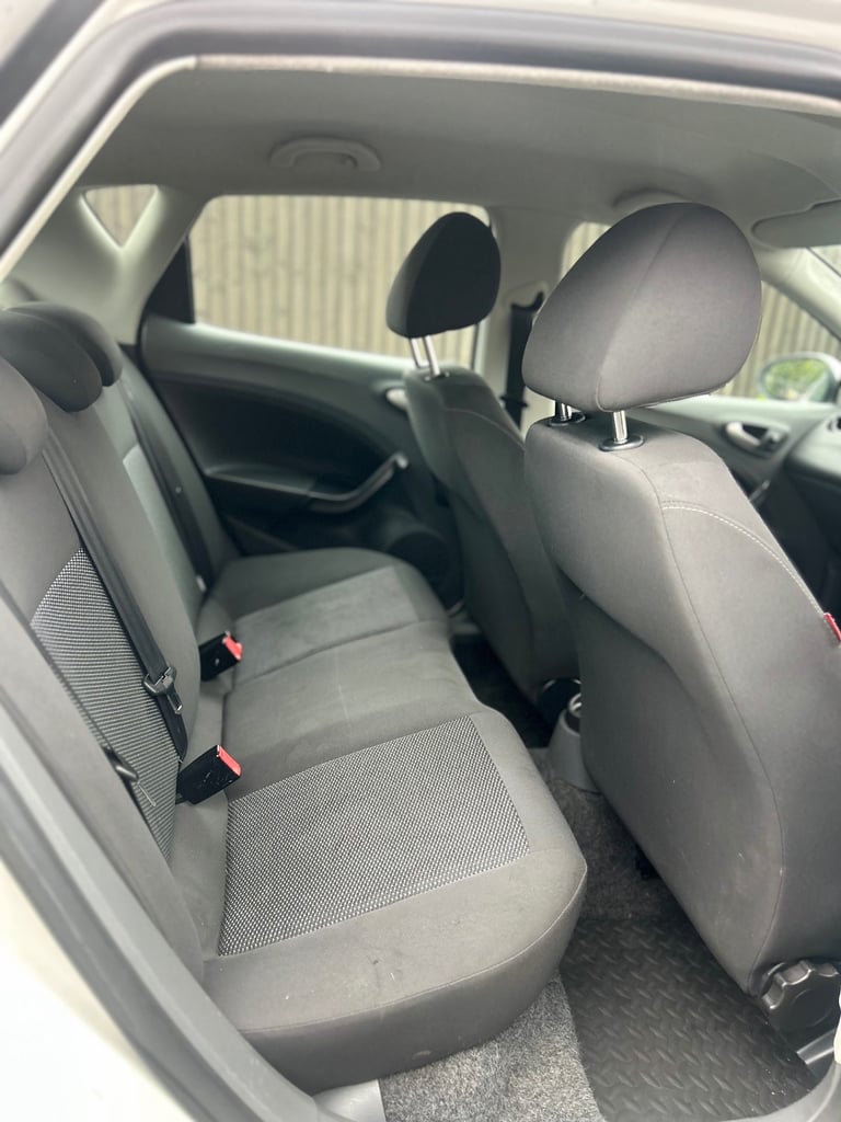 Seat, IBIZA, Hatchback, 2010, Manual, 1422 (cc),5 doors - Image 12