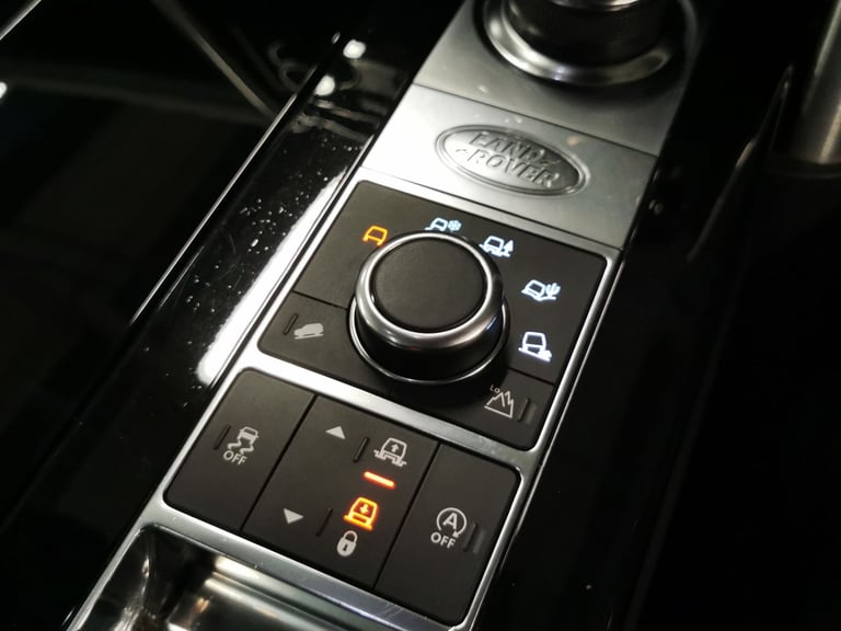 2019 Land Rover Discovery 3.0 SD V6 HSE SUV 5dr Diesel Auto 4WD Euro 6 (s/s) (306 ps) - AUTO PARK...