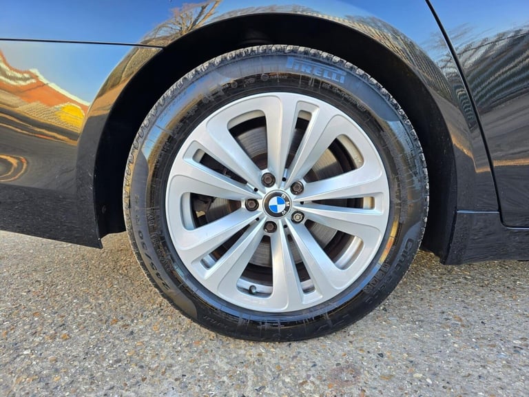 2013 BMW 7 Series 4.4 750Li V8 SE Auto Euro 5 (s/s) 4dr Saloon Petrol Automatic