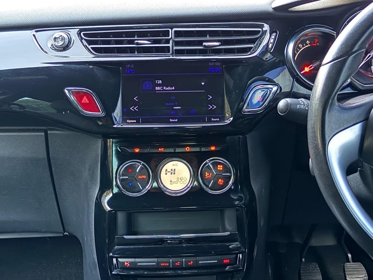 2018 DS Automobiles DS 3 1.2 PureTech Connected Chic Euro 6 3dr HATCHBACK Petrol Manual