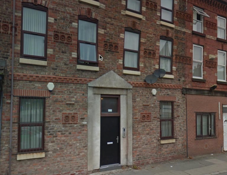 Unfurnished One Bedroom Apartment - Westminster Road L4