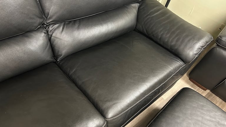 Black leather sofas 3&2&1& foot stool 