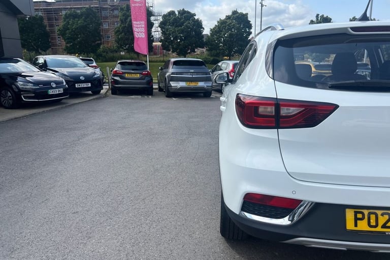 2020 20 MG MG ZS 1.5 VTI-TECH EXCLUSIVE SUV 5DR PETROL MANUAL EURO 6 (S/S) (106 