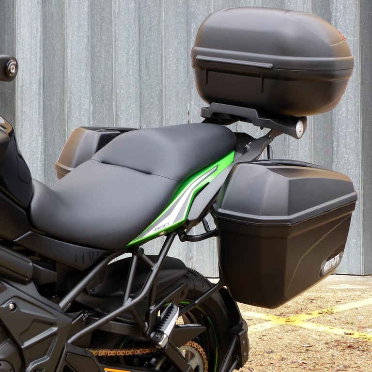 2022 KAWASAKI VERSYS 650, IMMACULATE LOW MILEAGE MOTORCYCLE WITH FULL HISTORY.