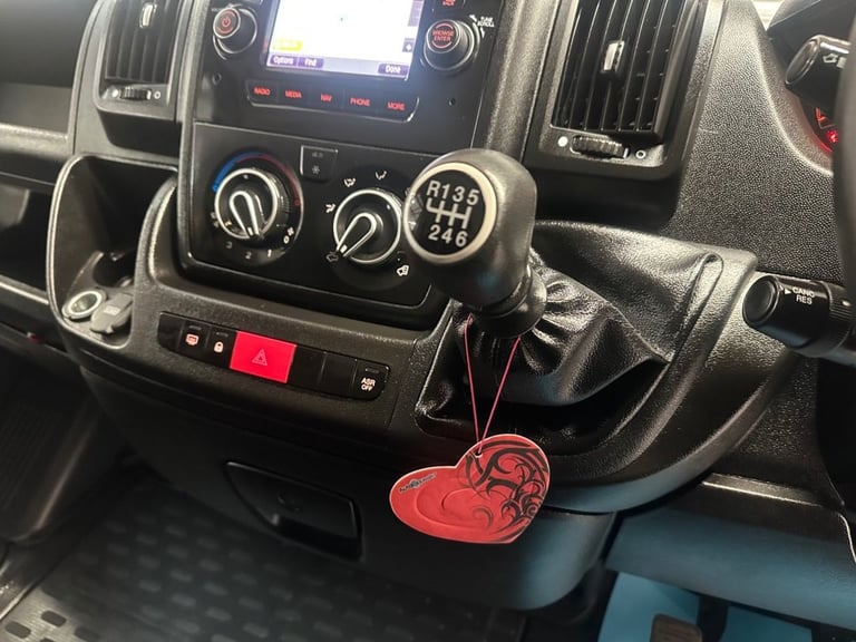 2022 72 CITROEN RELAY 2.2 BLUEHDI 35 ENTERPRISE L2 H2 MWB EURO 6 140 BHP * 30,13