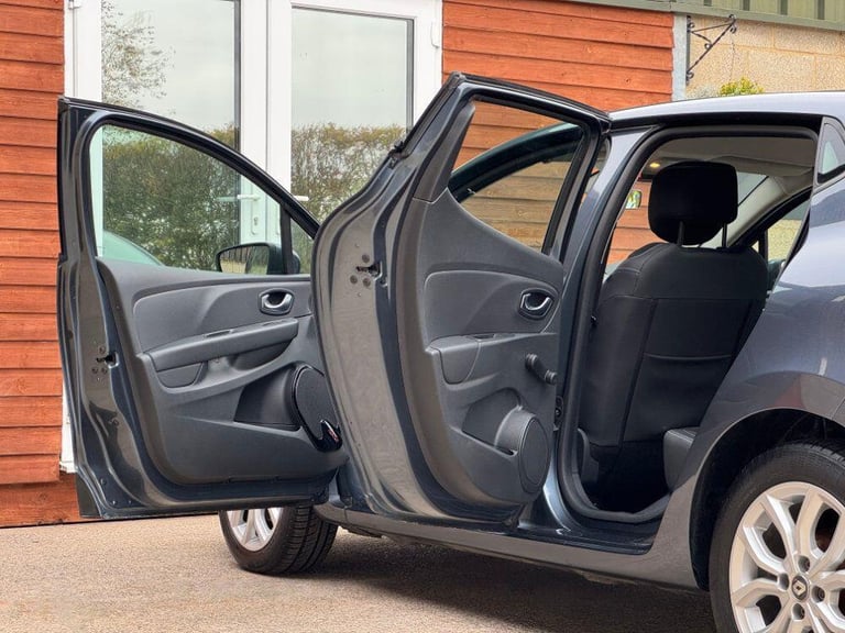 2018 Renault Clio 0.9 TCE 90 Dynamique Nav 5dr HATCHBACK PETROL Manual