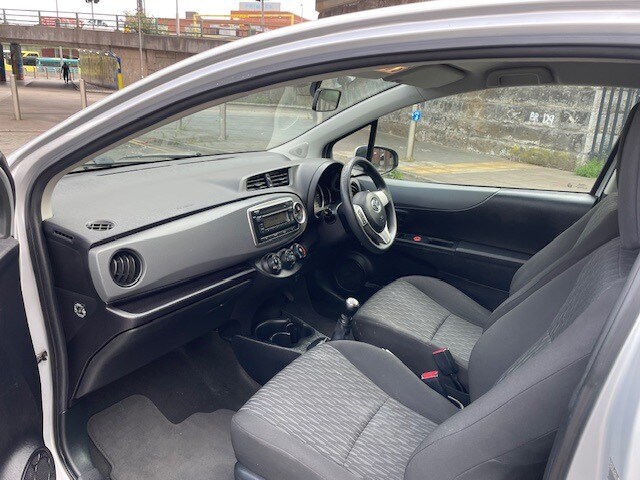 2012 Toyota Yaris 1.0 VVT-i Edition 3dr HATCHBACK Petrol Manual