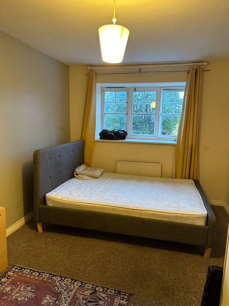 Lovely One-Bedroom sharing House – Perfect for Couples