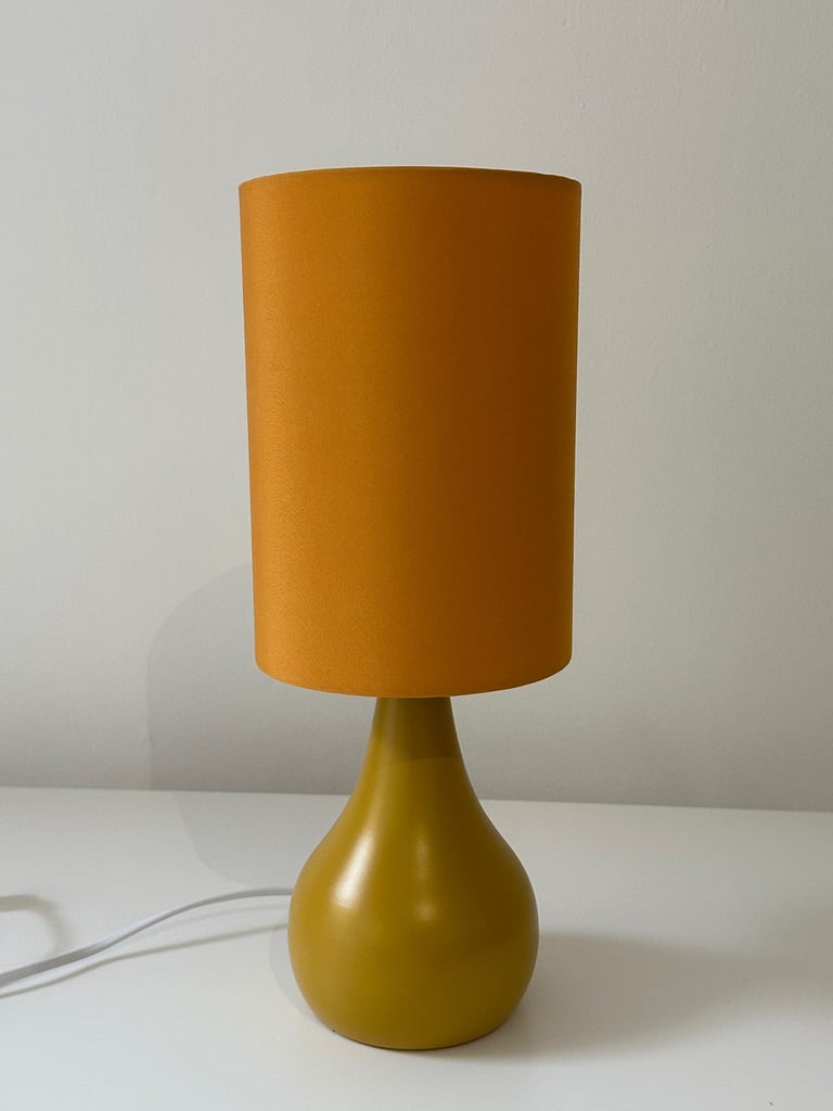 image for Yellow table lamp