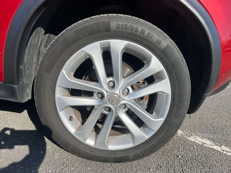 2011 Nissan Juke 1.6 Tekna 5dr CVT HATCHBACK PETROL Automatic