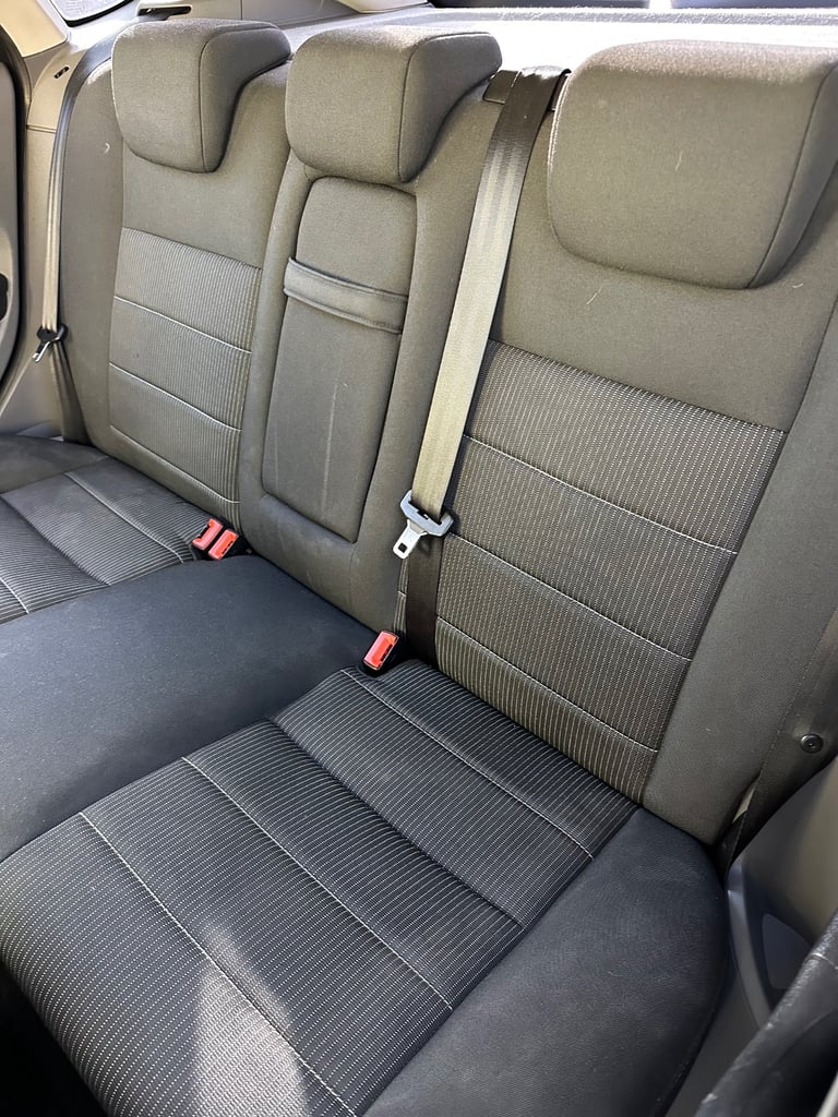 2011 Ford Focus 1.6 Tdci Diesel 12 Months Mot Full Service Good Condition Car