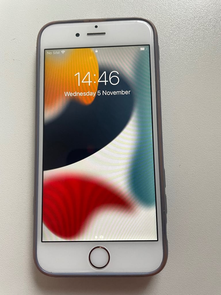 image for iPhone 6s / 32GB in mint condition 