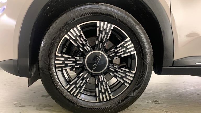 2024 Fiat 600 1.2 MHEV SUV 5dr Petrol Hybrid e-DCT Euro 6 (s/s) (100 ps) SUV Hybrid Automatic