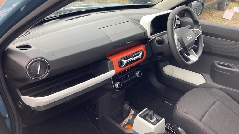 2025 Dacia Spring 27kWh Expression 65 48kW 5dr Auto Electric Hatchback Hatchback Electric Automatic