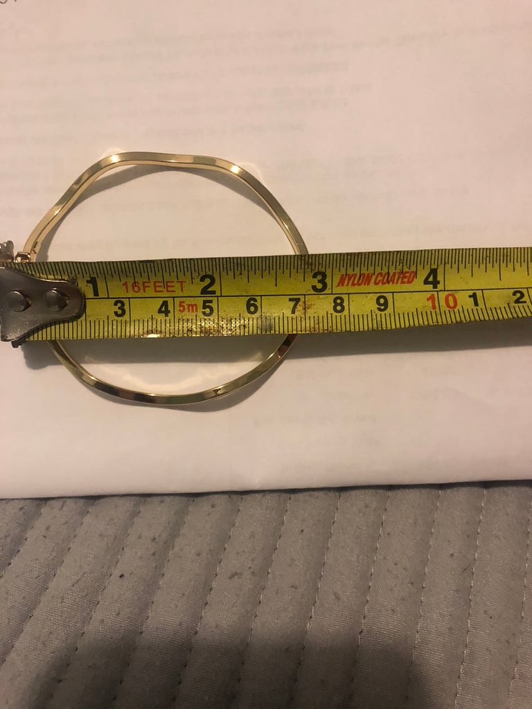 Gold bangle 