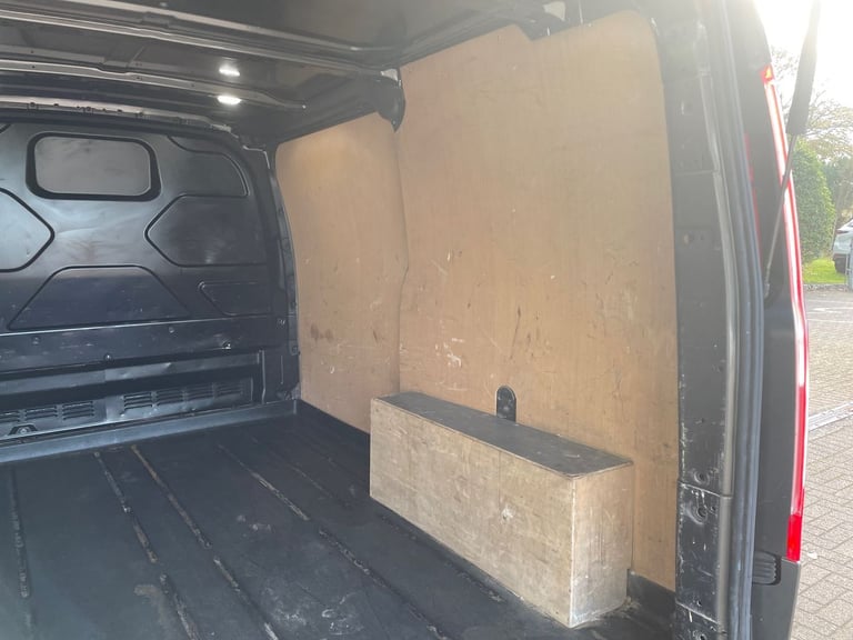 2020 Ford Transit Custom 2.0 EcoBlue 130ps Low Roof Limited Van Van Diesel Manual
