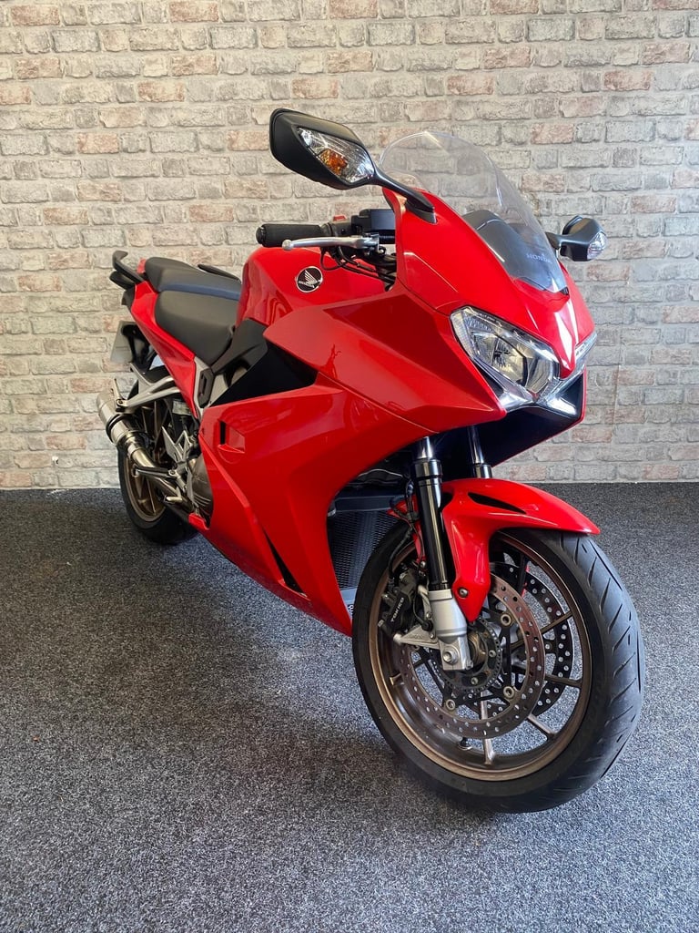 2015 Honda VFR800f - 13k mikes - Stunning condition - ABS 