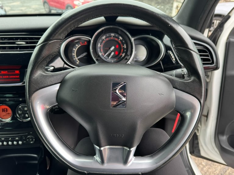 2015 Citroen DS3 1.6 e-HDi Airdream DStyle Plus 3dr HATCHBACK Diesel Manual