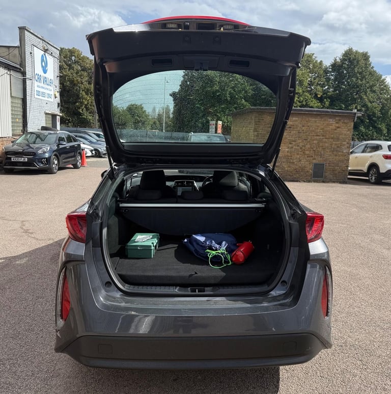 2022 Toyota Prius 1.8 VVTi Business Edition Plus 5dr CVT HATCHBACK PETROL/ELECTRIC Automatic