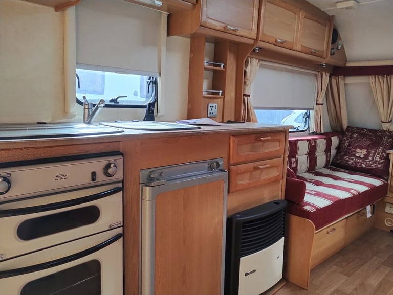 Compass Rambler 2006 4 berth 