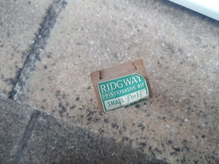 Hand tool. Ridgeway 1915 expansive drill bit - small 1/2'' - 1 1/2''