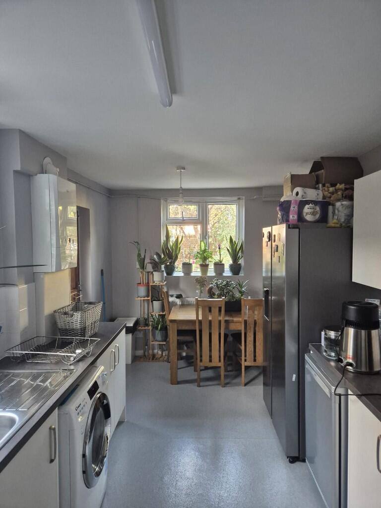 🏡 Single Room – East Ham 🏡🗝