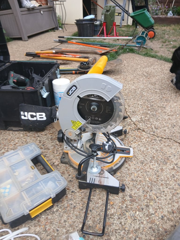 image for JCB cuttet 