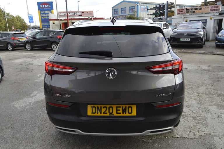 2020 Vauxhall Grandland X 1.6 Hybrid4 300 Business Ed Nav Premium 5dr Auto LEATHER INT PHEV HATCH...