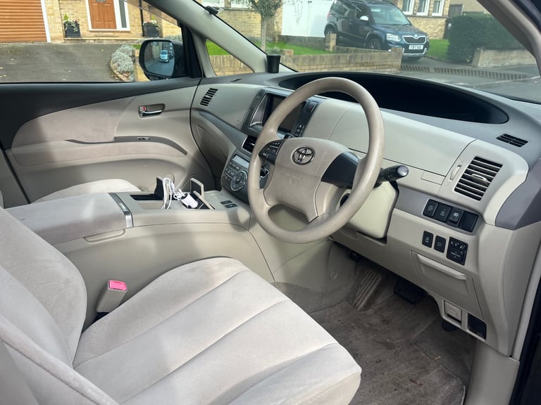 Toyota, 2012, 2360 (cc)