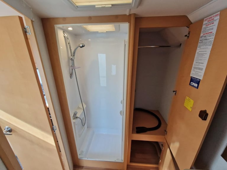 2010 Elddis Lunar XPlore 452 Single Axle 2 Berth Motor Mover Large Rear Bathroom