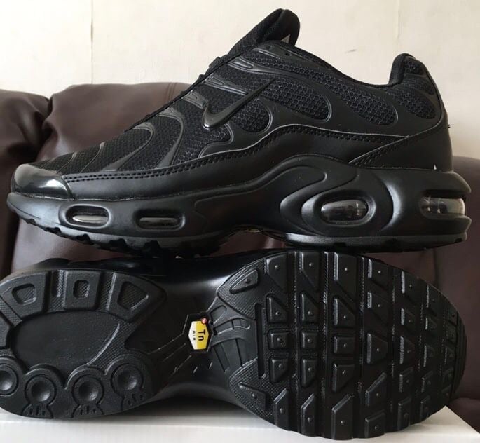 image for Nike air max 95s 90s Tns 97s 110s Jordan’s vapourmax plus trainers QQ7