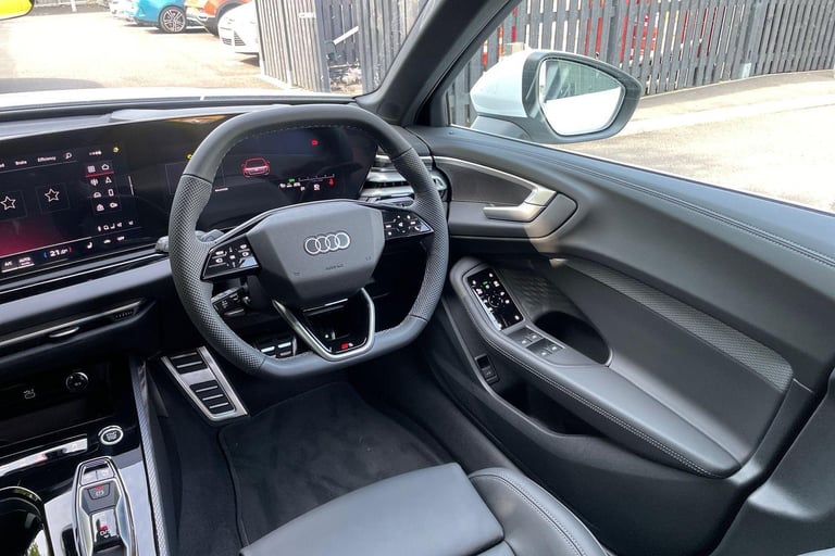  Audi A5 2.0 TFSI S line Saloon 5dr Petrol S Tronic Euro 6 (s/s) (204 ps) Petrol Automatic
