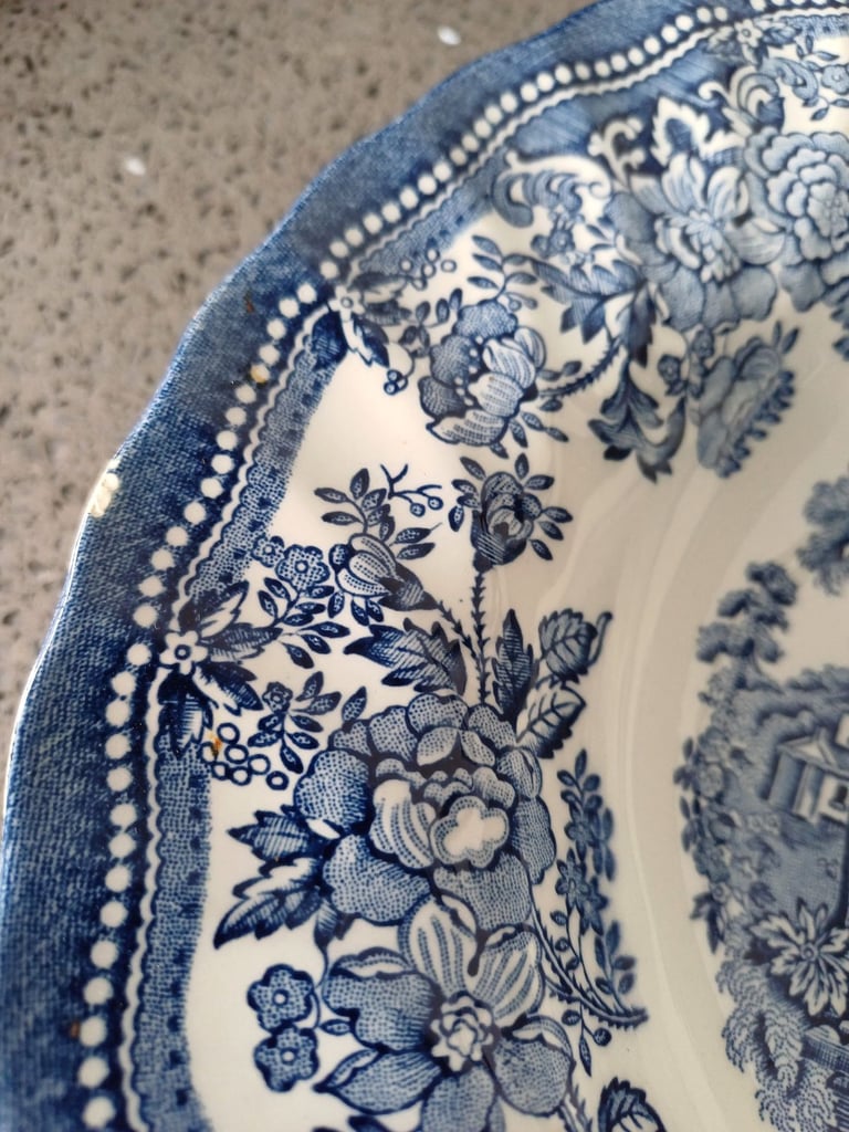 Vintage X5 dishes Tonquin by Myott Staffordshire England