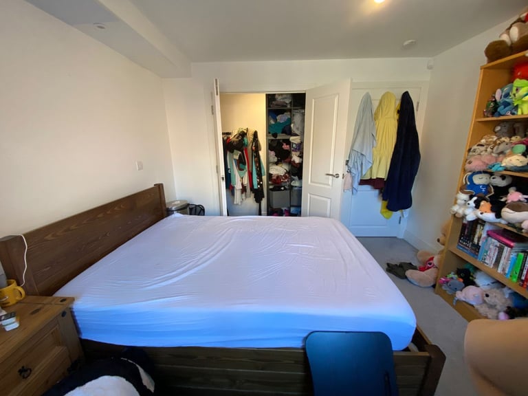 Very Spacious  2 big  double bedroom flat Oxford near West Way Square  shopping OX2  