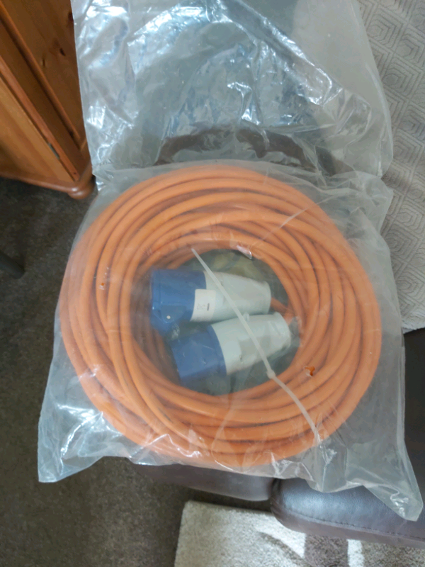 10 Meter Orange Mains Hook-Up Cable With Carrier – 16A Electric Lead For Caravan Camper Motorhome
