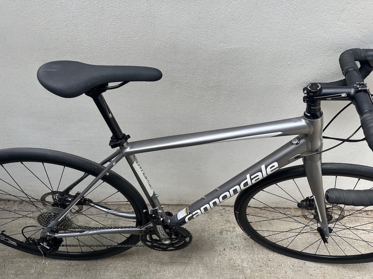 Cannondale Synapse 105 Disc Alu/Carbon Road Bike 6 Month WARRANTY!! (21"/54cm)