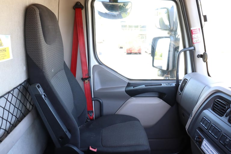 DAF LF 220 4X2 FRIGOBLOCK FREEZER BOXVAN (2014)