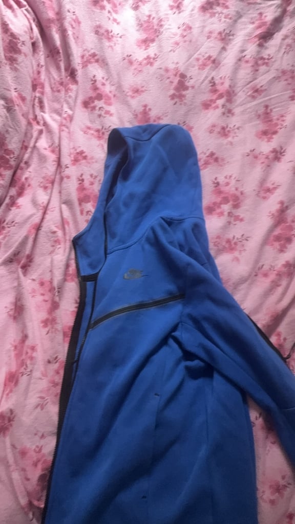 nike tech