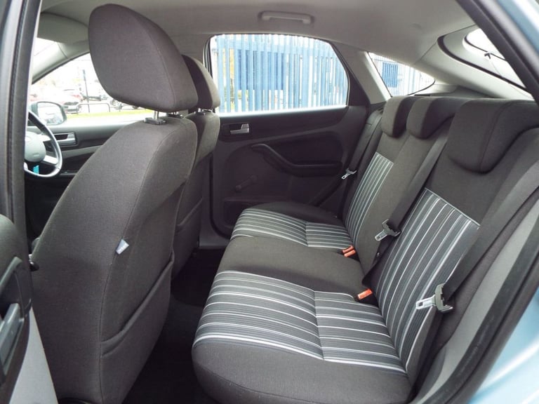 2008 Ford Focus 1.6 Style Hatchback 5dr Petrol Manual (159 g/km, 99 bhp) Hatchback Petrol Manual