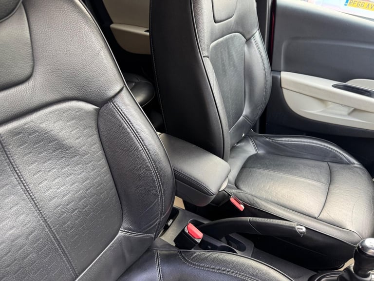 2018 Renault Captur 0.9 TCe ENERGY GT Line Euro 6 (s/s) 5dr HATCHBACK Petrol Manual