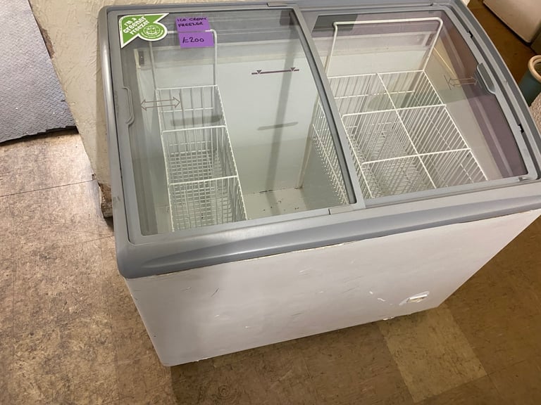 image for WHITE COMMERCIAL ICE CREAM FREEZER 