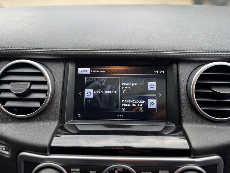 2016 Land Rover Discovery 4 3.0 SD V6 Landmark Auto 4WD Euro 6 (s/s) 5dr ESTATE Diesel Automatic